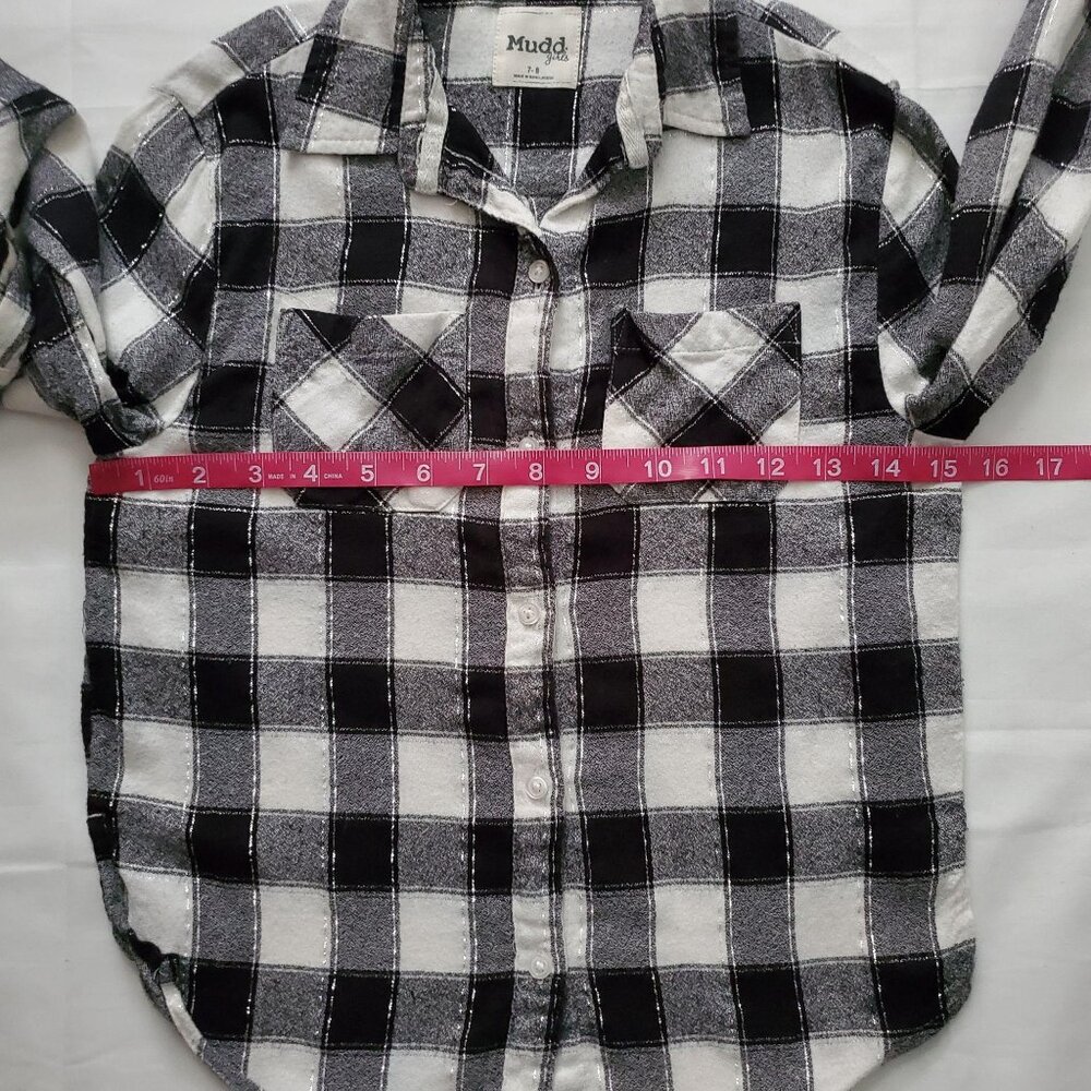 Mudd Girl’s Black And White Plaid Button Down Long Sleeve Shirt Size 7-8 - Picture 9 of 11